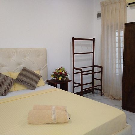 Living Home Negombo Bilik gambar