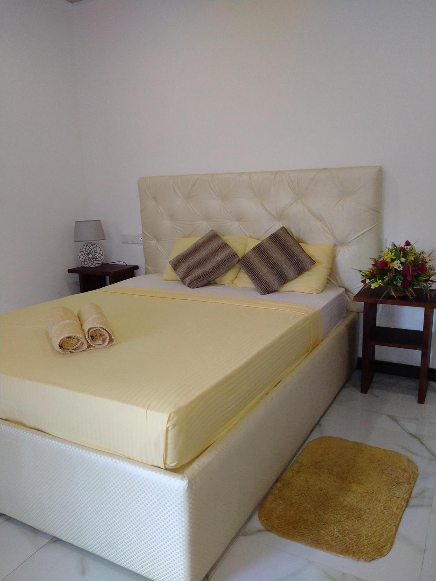 Living Home Negombo Bilik gambar