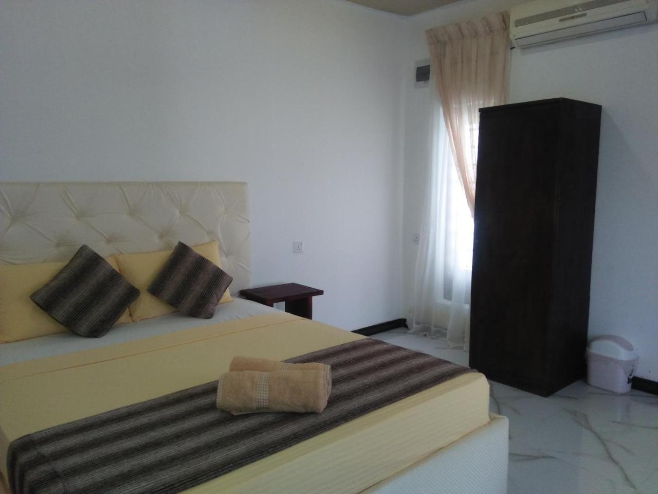 Living Home Negombo Bilik gambar
