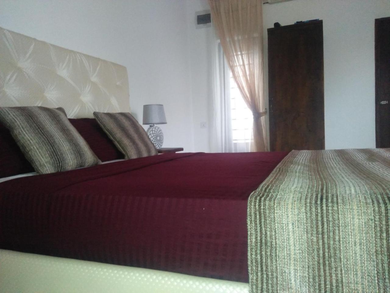 Living Home Negombo Bilik gambar